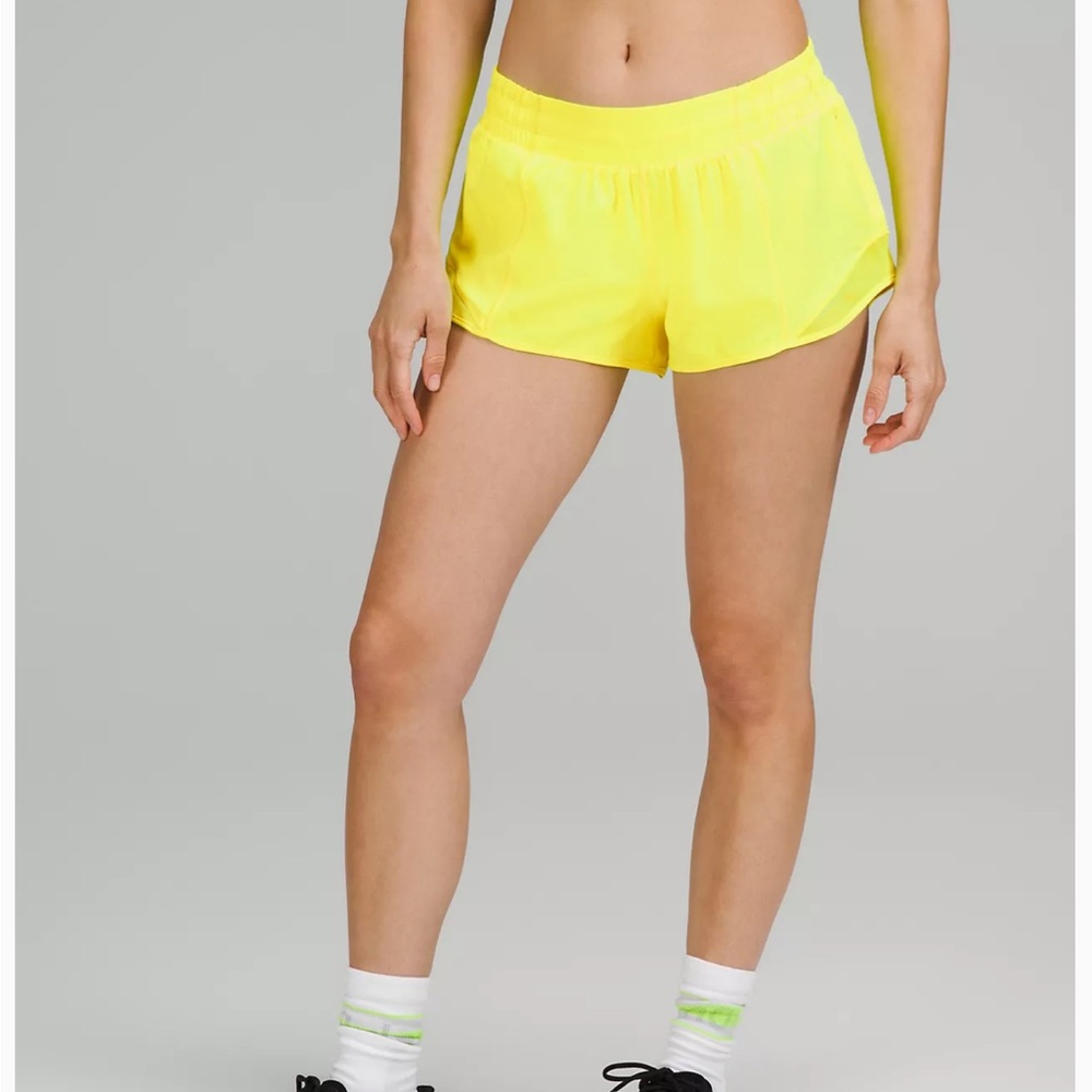 Lululemon Athletica Yellow Athletic Shorts Lightweight Moisture-Wicking